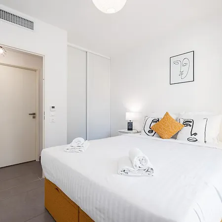 דירה Queen Riviera : Climatisation, Parking, Terrasse