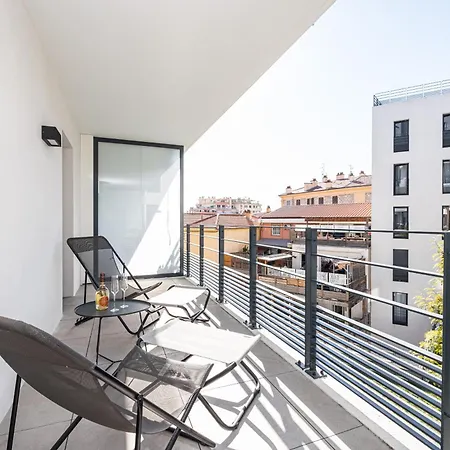 Queen Riviera : Climatisation, Parking, Terrasse Apartamento *