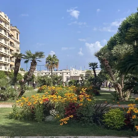 Queen Riviera : Climatisation, Parking, Terrasse Appartement Menton