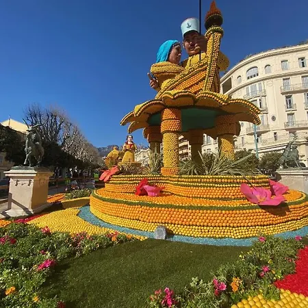 Appartement Queen Riviera : Climatisation, Parking, Terrasse *