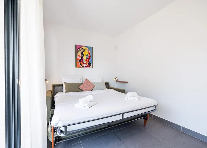Queen Riviera : Climatisation, Parking, Terrasse Lejlighed