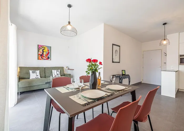 Daire Queen Riviera : Climatisation, Parking, Terrasse *