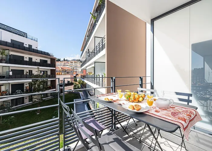 Queen Riviera : Climatisation, Parking, Terrasse Lejlighed Menton